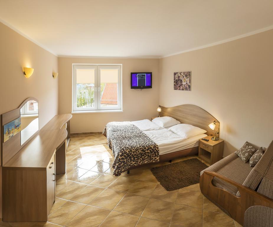 Apartamenty Rok Kolobrzeg Exterior photo
